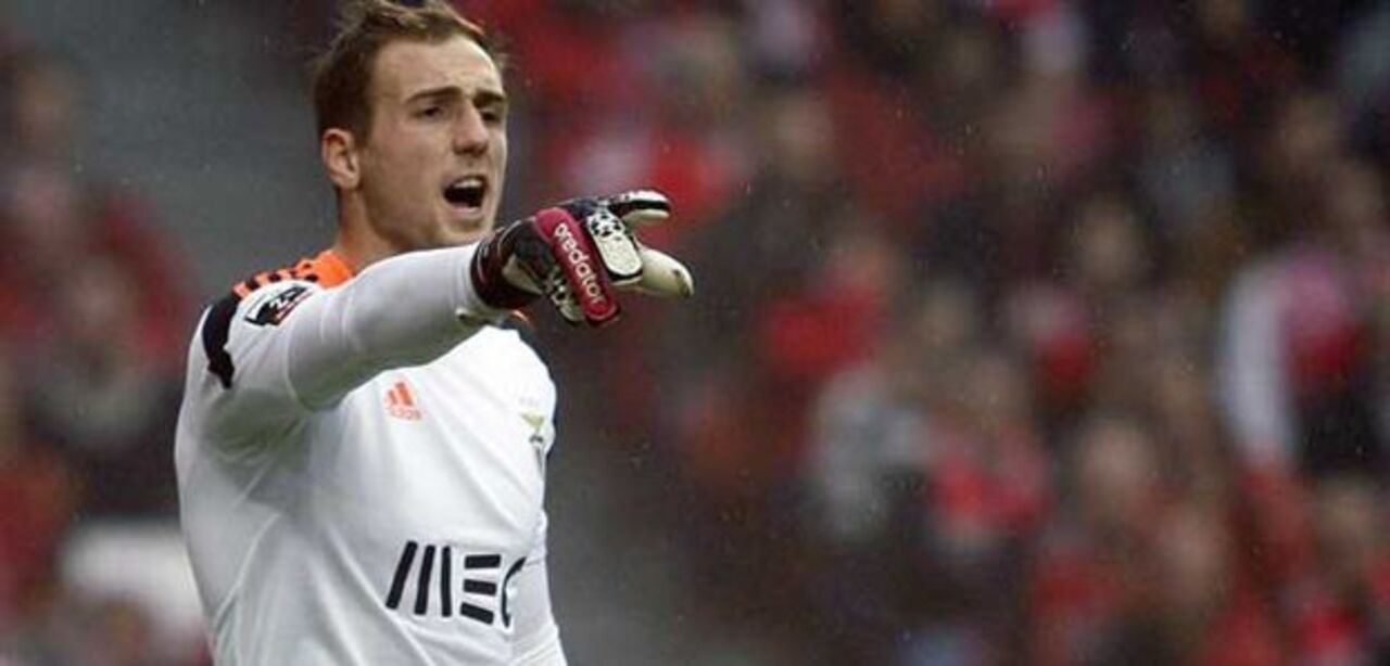 Oblak mais perto do Valencia