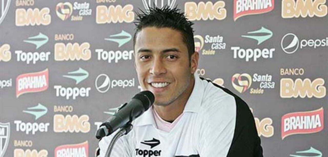 Lee Oliveira: «Vou lutar pela titularidade»