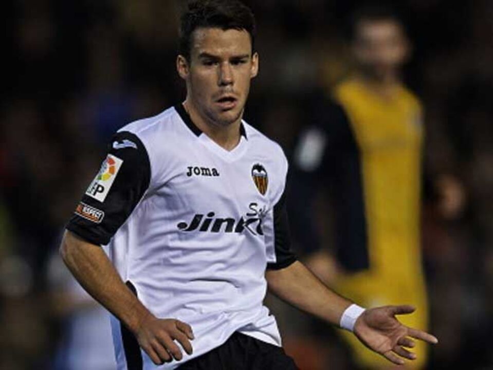 Juan Bernat assina pelo Bayern Munique