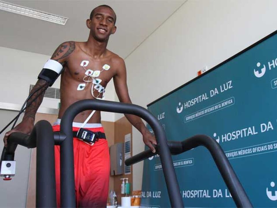 Talisca: «Esperem o melhor de mim pois venho para fazer história»