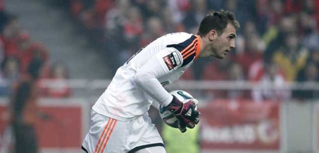 Dinheiro e Oblak continuam em Madrid