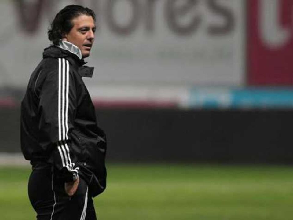 Zahovic: «O Benfica é muito maior que o At. Madrid»