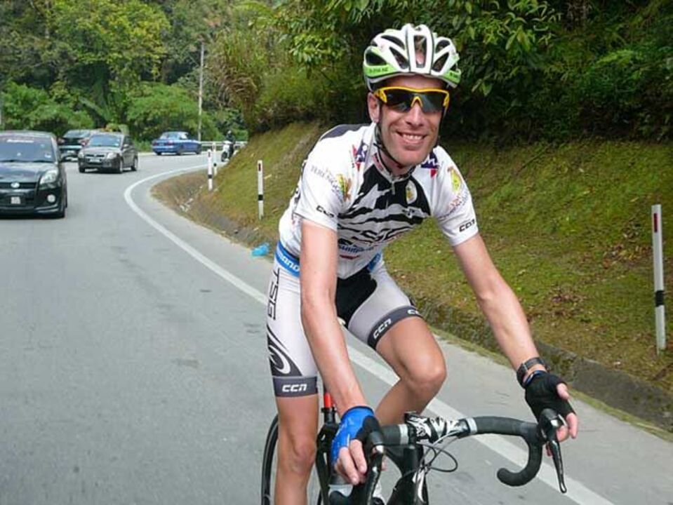 Ciclista salva-se das tragédias da Malaysia Airlines