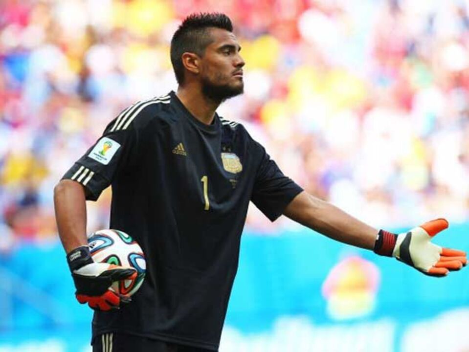 Carlo Osti: «Romero está de saída para o Benfica»