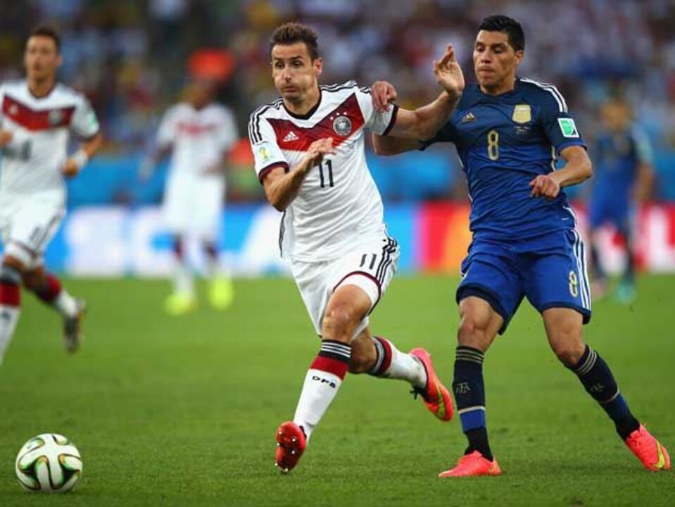 Enzo Pérez espera definição esta semana