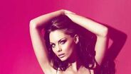Jessica Jane Clement: com um corpinho destes... 