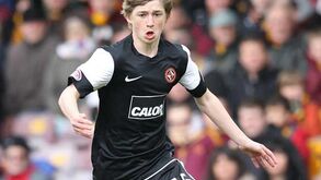 Stephen Tomphson: «Gauld tem visão de jogo extraordinária»