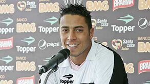 Lee Oliveira: «Vou lutar pela titularidade»