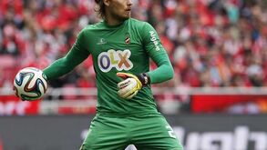 Vid Belec apontado à baliza dos encarnados