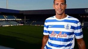 Rio Ferdinand confirma mudança para o Queens Park Rangers