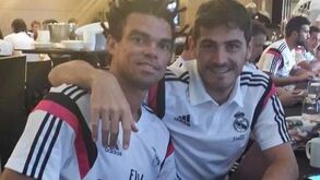 Pepe faz penteado de... outro Mundo