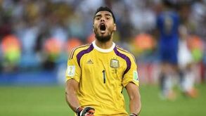 Baliza tem sido dor de cabeça eterna para Jesus 