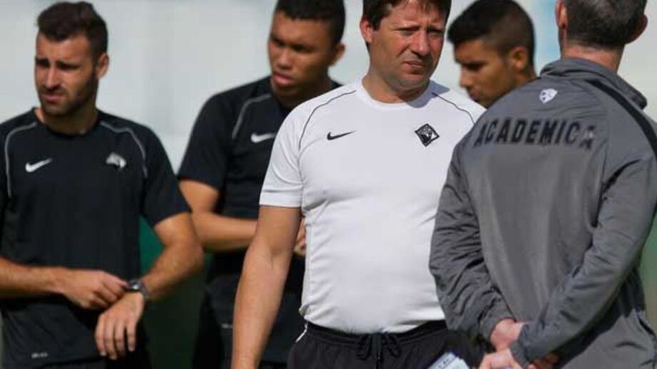 Reforços só no final da semana