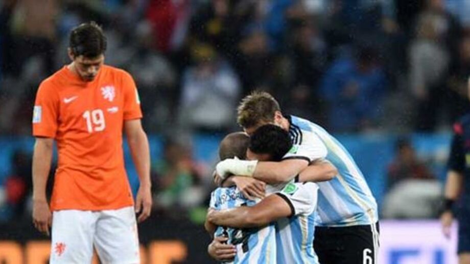 Holanda-Argentina, 0-0 (2-4 a.p.): Só mãos de Romero venceram o medo