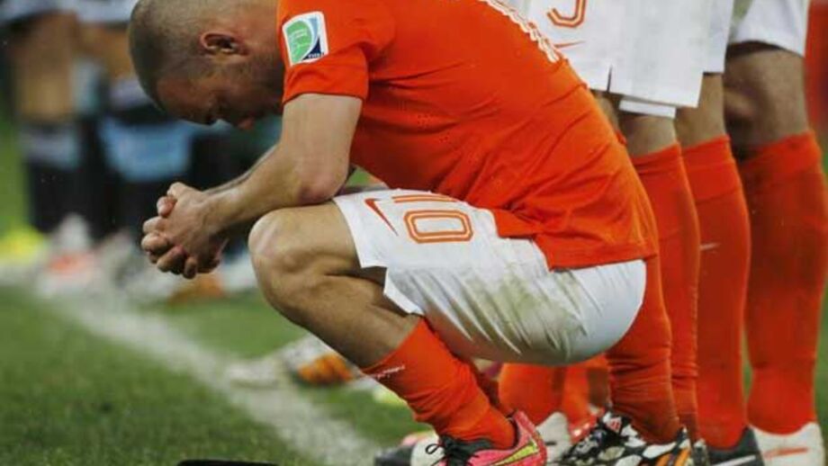 Sneijder: «Argentinos apostaram nos penáltis»