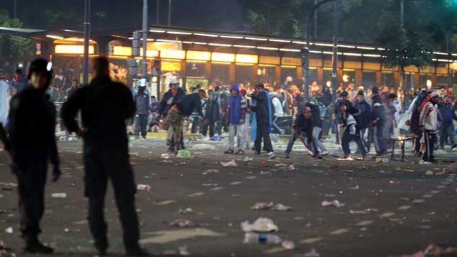 Mais de 30 detidos e 20 feridos em Buenos Aires