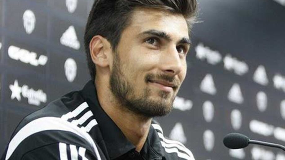 André Gomes: «Feliz por estar num grande clube»