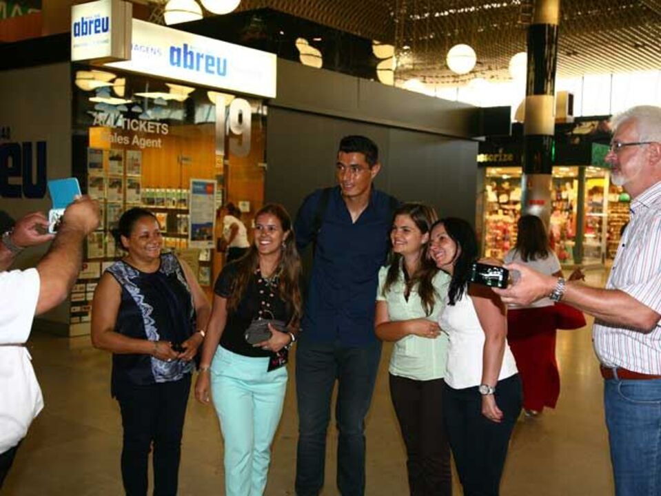 Cardozo: «Pensei que ia acabar a carreira no Benfica»