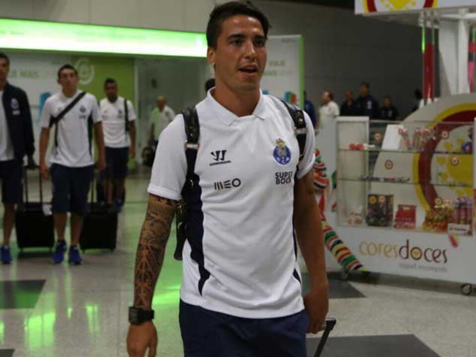 Josué pode acompanhar Cavaleiro para o Deportivo