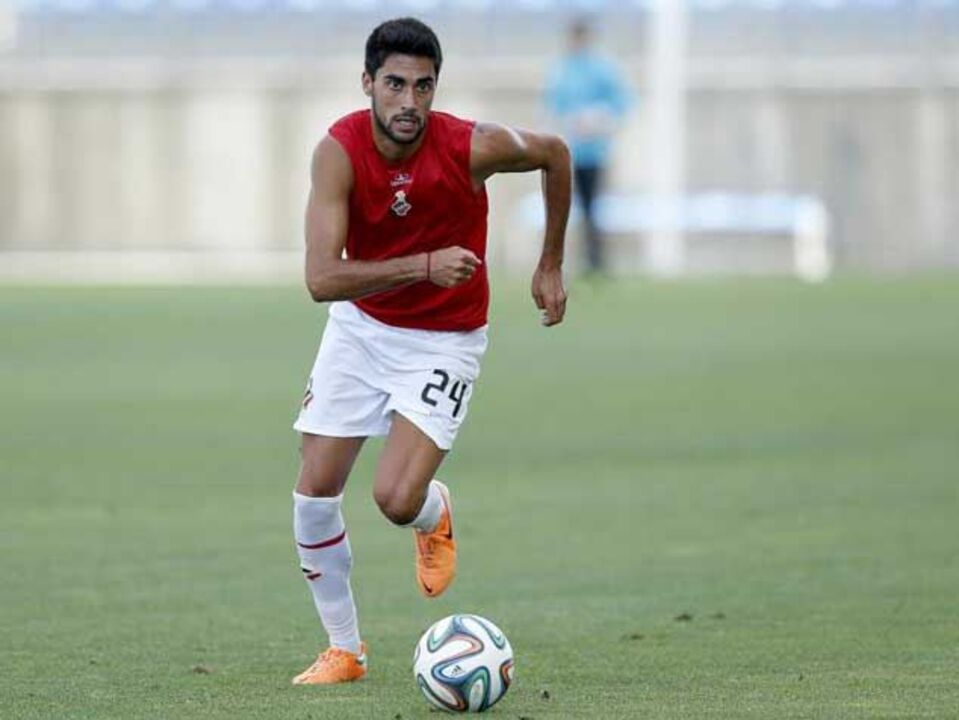 Olhanense-Leixões, 2-0: Algarvios mais "ligados" no arranque da prova