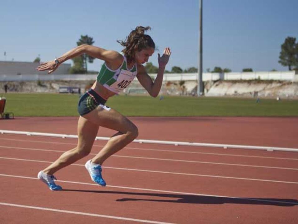 Cátia Azevedo eliminada nos 400 metros