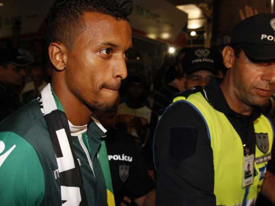 Nani: «Voltei a casa para ser campeão»