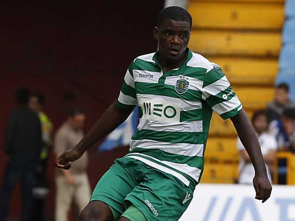 Arsenal volta a pensar em William Carvalho