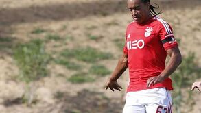 Oliveirense-Benfica B, 0-1: Águias vencem com 10 jogadores