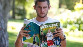 Pedro Sousa aposta num onze em redor de Gaitán