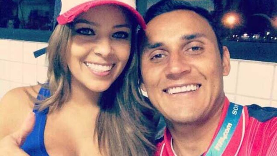 Andrea Salas no centro das atenções