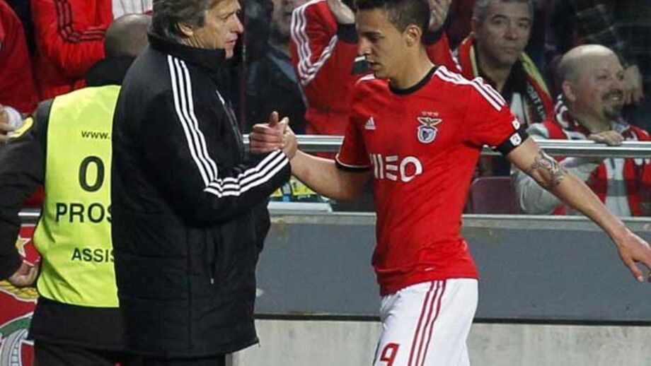 Jorge Jesus: «Queremos um avançado como Rodrigo»