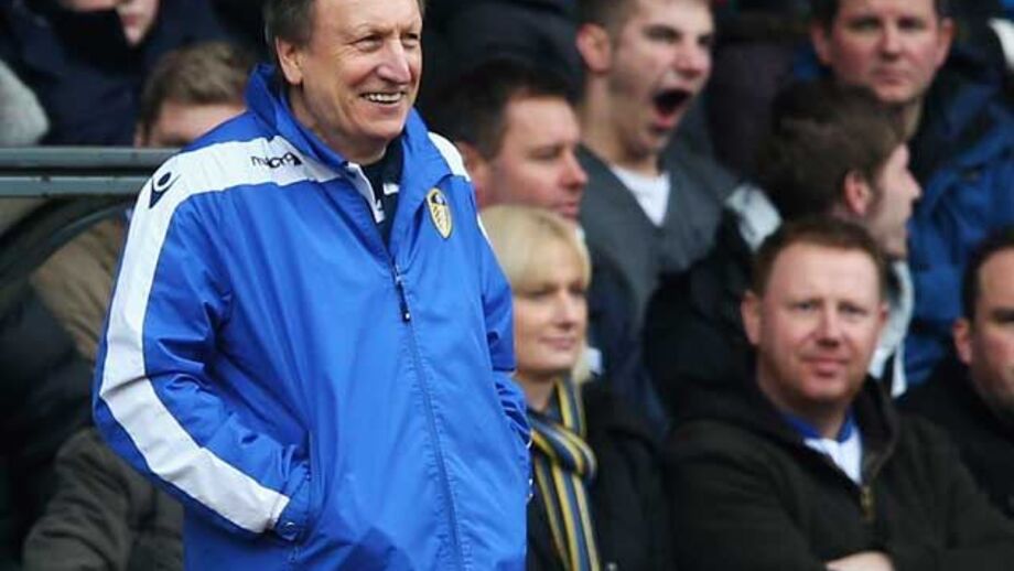 Neil Warnock é o novo treinador do Crystal Palace
