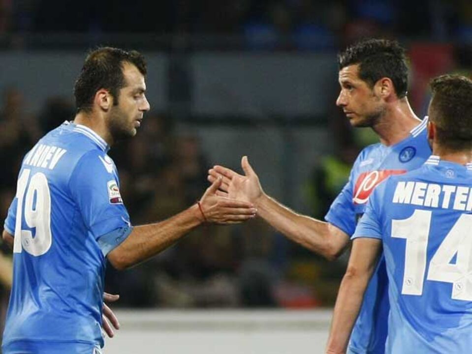 Turquia: Pandev e Dzemaili reforçam Galatasaray