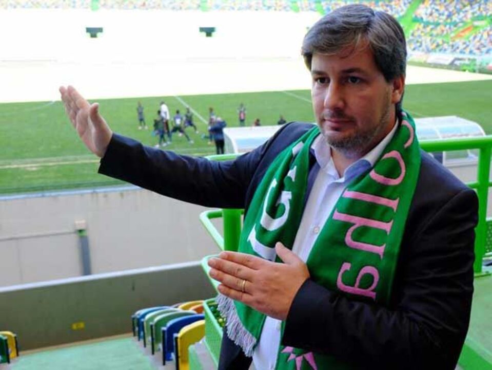 Bruno de Carvalho: «FC Porto dado como exemplo do que não se deve fazer»