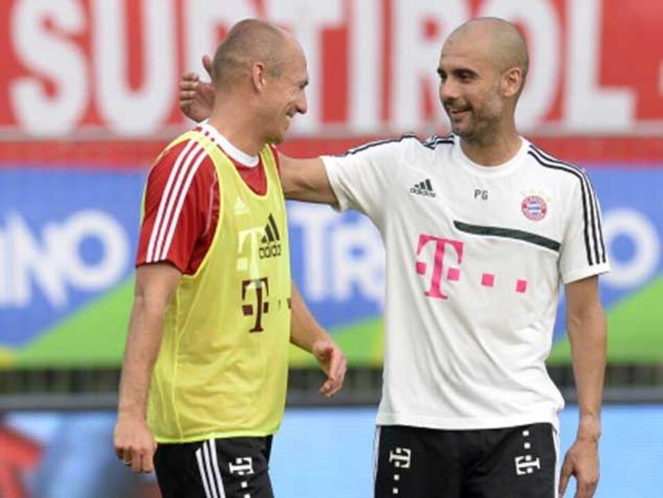 Arjen Robben: «Podia telefonar a Guardiola às 3 da manhã para falar de tática»