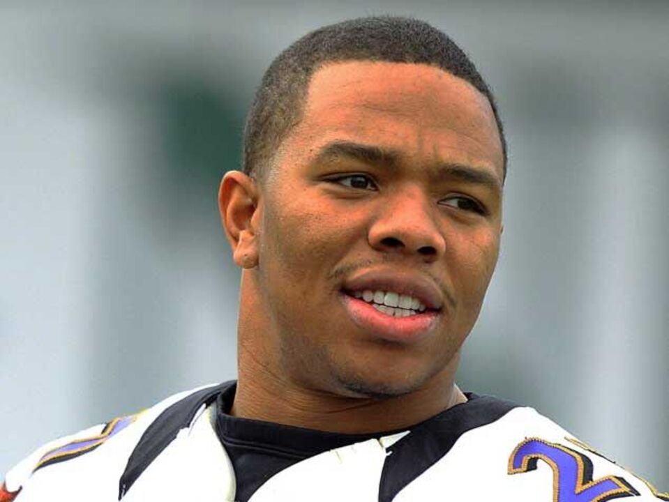 Obama apoia suspensão de Ray Rice