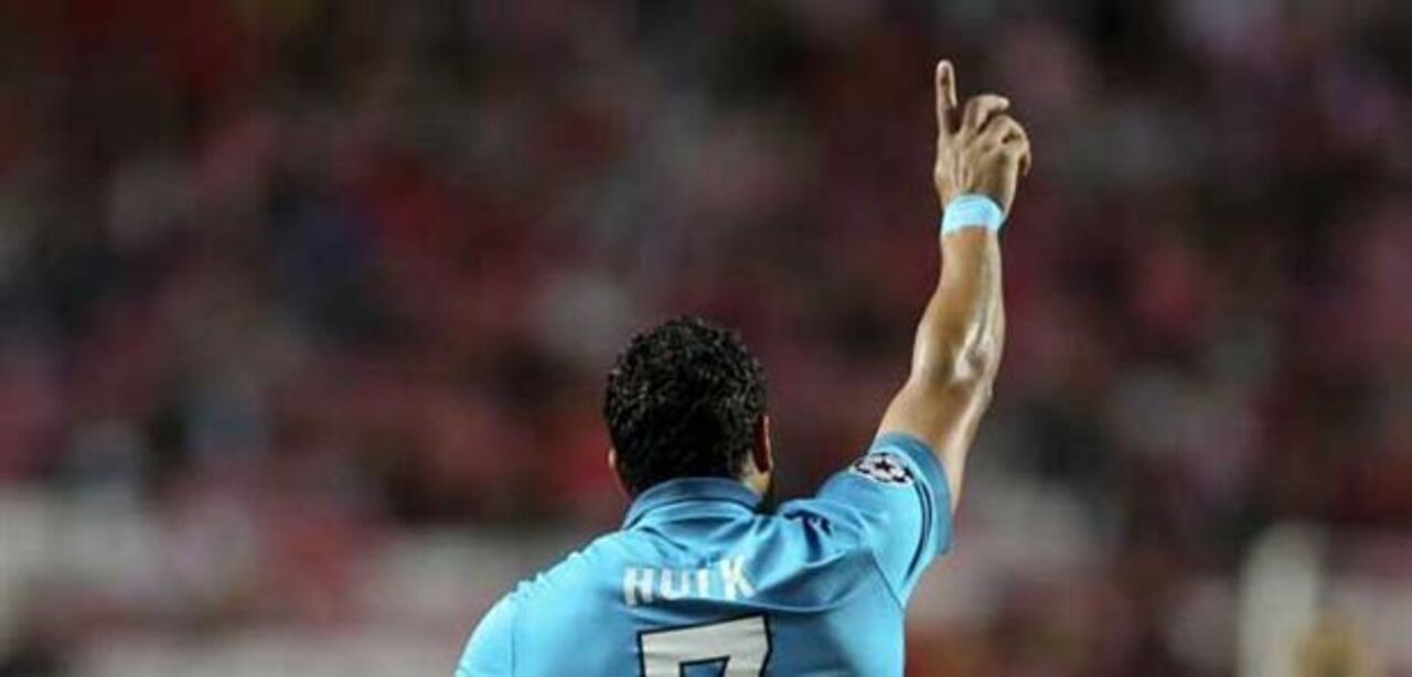 Sangue vermelho atrai tubarão Hulk