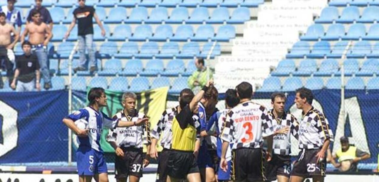 Goleada de nada valeu a dragão faminto de vingança