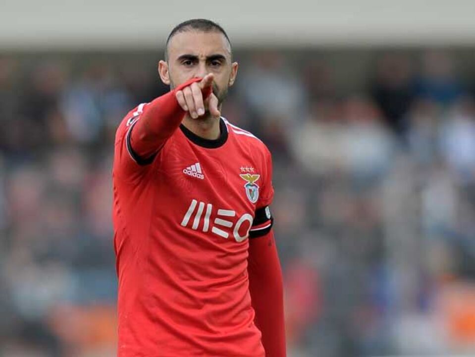 Carlos Martins rescindiu o contrato