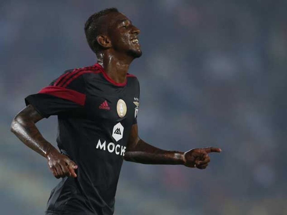 Talisca já marcou ao Estoril