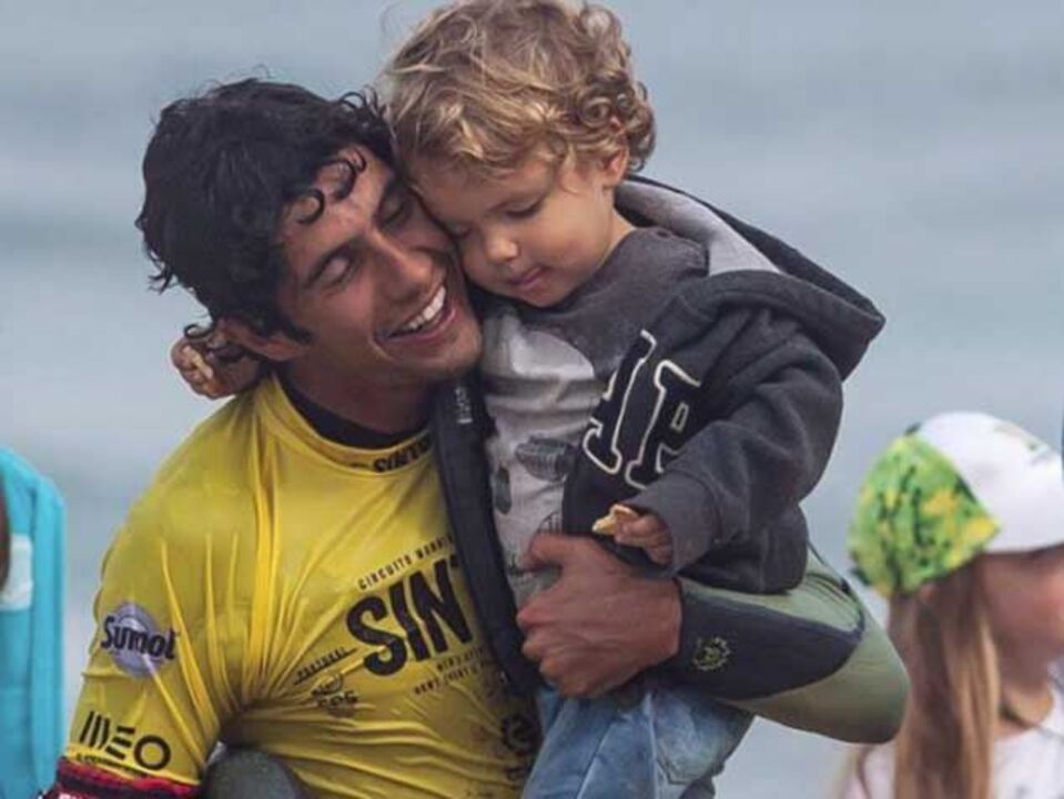 Bodyboard: João Barciela nos "quartos" do Sintra Portugal Pro