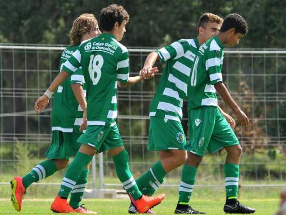 Iniciados: Sporting vence Belenenses fora (2-0)
