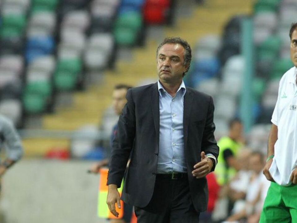 Cesarense-Sp. Covilhã, 1-3: Covilhã dá a volta e avança