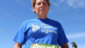 Aurora Cunha desenhou um onze com muito azul e branco