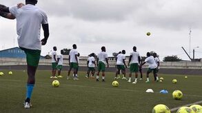 Arranque cheio de problemas