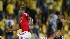 Acelerar no vermelho
