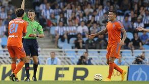 Valencia empata no Anoeta