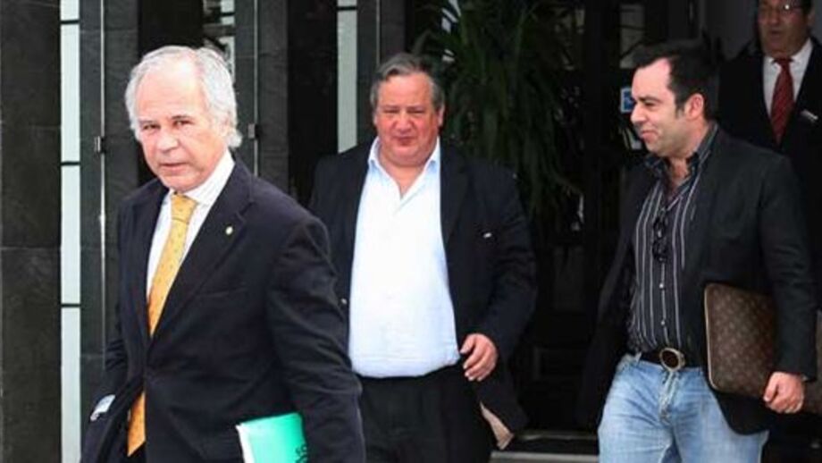 No dia após a "bomba" só o presidente falou