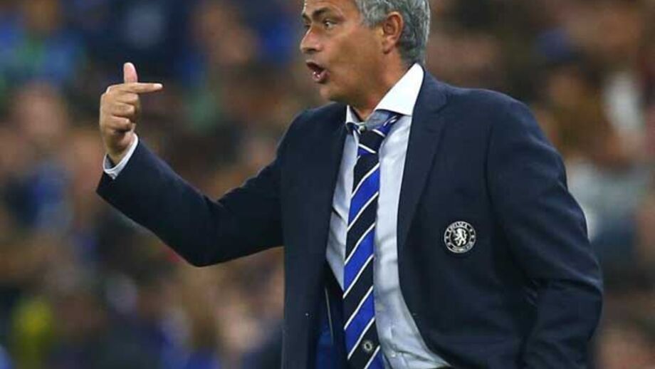 Mourinho: «Procuro não agredir a gramática»