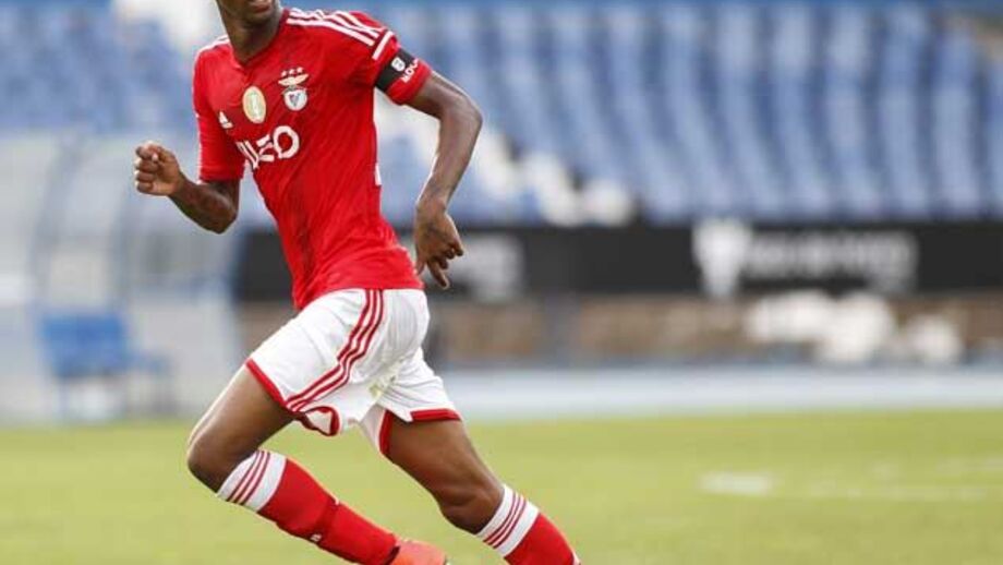 Chelsea queria Talisca para o emprestar